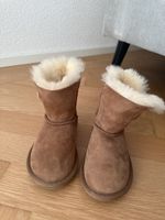 UGG Boots Mädchen Gr. 27