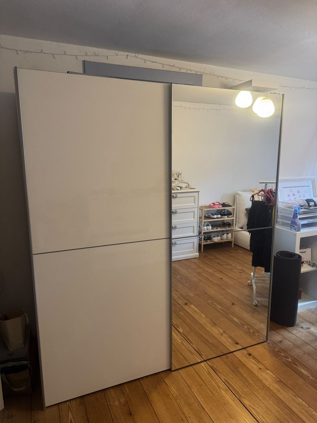 Schränke: Spiegelschrank – Gebraucht aus Oberbüren von opanigg 1