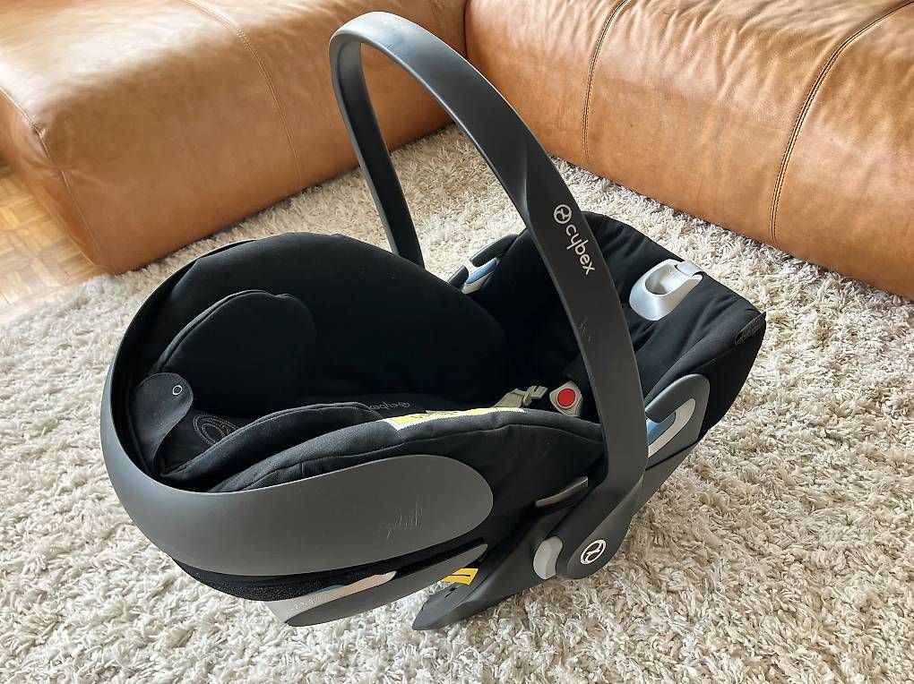 Cybex Seggiolini per auto: Cybex Cloud Z i-Size Plus – Usato da Zürich venduto da Marianavalente 1