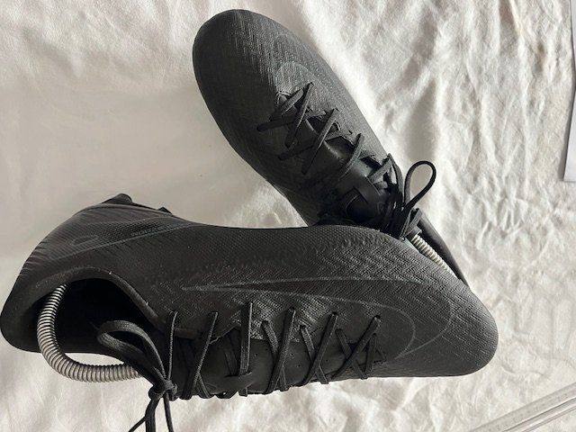 Nike Herrenschuhe: Fussball Schuhe – Gebraucht aus Aesch (Neftenbach) von rit_psr5 4