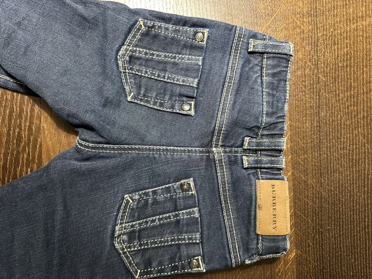Burberry Pantaloni: Burberry Jeans Gr. 80/ 12M – Usato da Muri AG venduto da danchizz 3