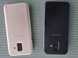 2 Handys SAMSUNG SM-A600FN
