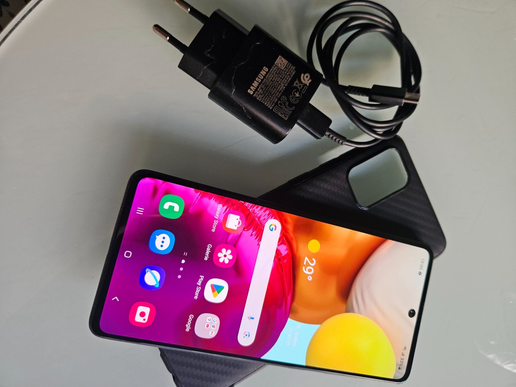 Samsung Telefoni cellulari / Smartphones: Samsung A71 Duos black 128gb – Usato da St. Gallen venduto da Juhasli