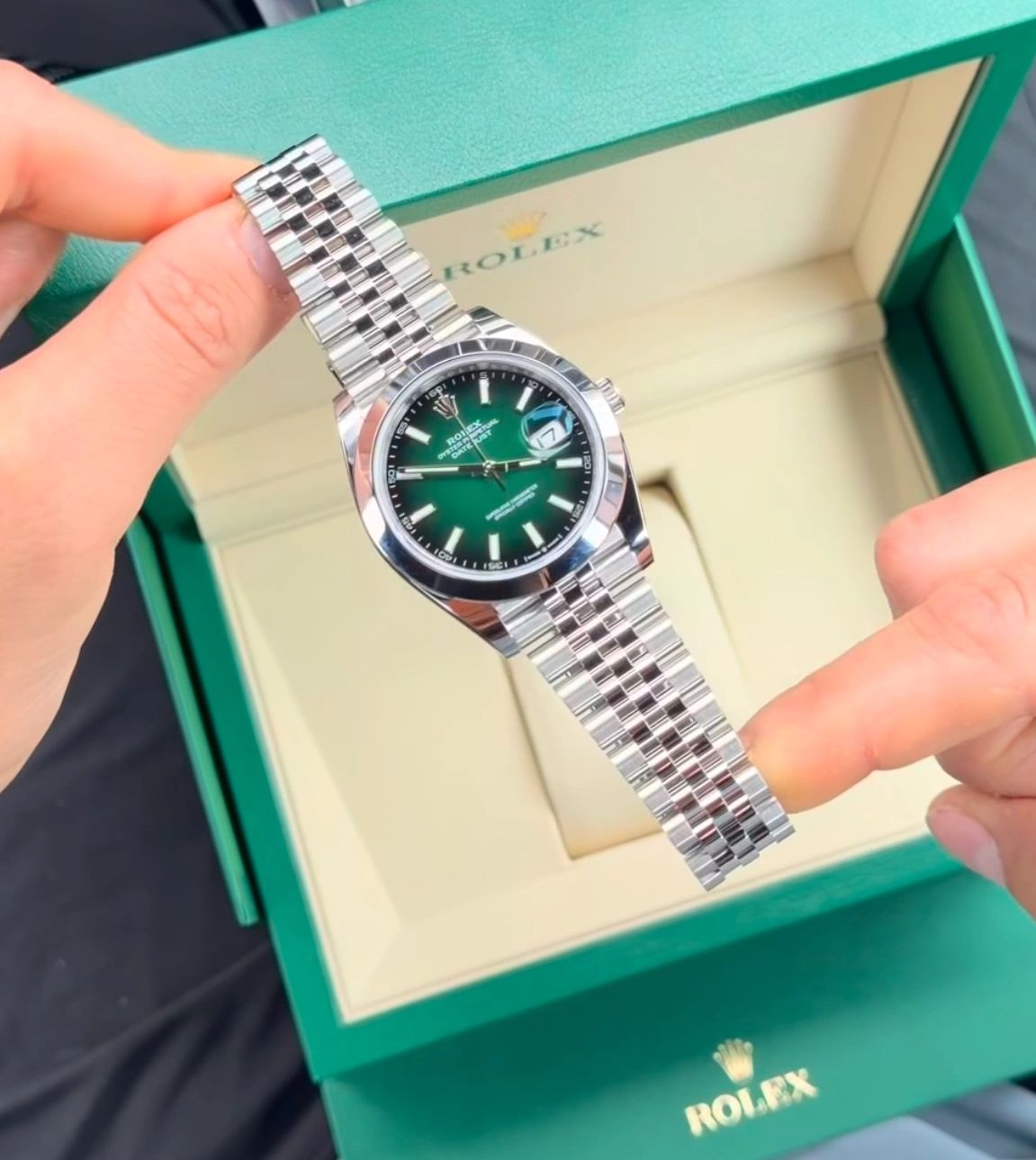 Rolex Orologi: Rolex Datejust 36 Green Ombre NEW – Nuovo e nell'imballaggio originale da Uster venduto da tokyo__ 1