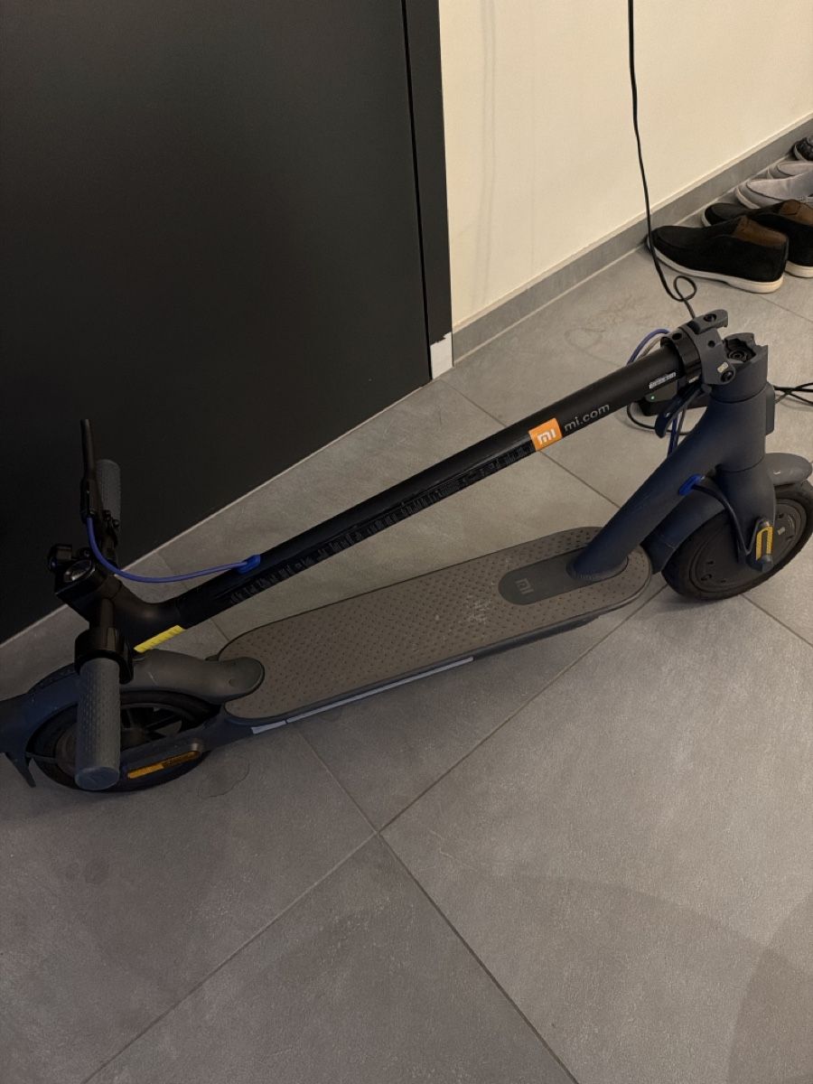 Scooters: Xiaomi Mi Scooter  – Gebraucht aus Genève von ila_x68q 2