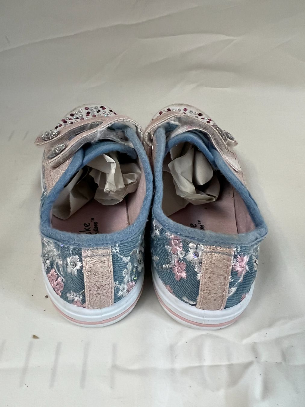 Scarpe per ragazze: Jeansturnschuhe Grösse 30 – Usato da Zürich venduto da Drahtzug 3