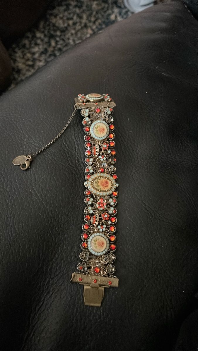 Bracciali & Braccialetti: bracelet – Usato da lausanne venduto da Shkoza