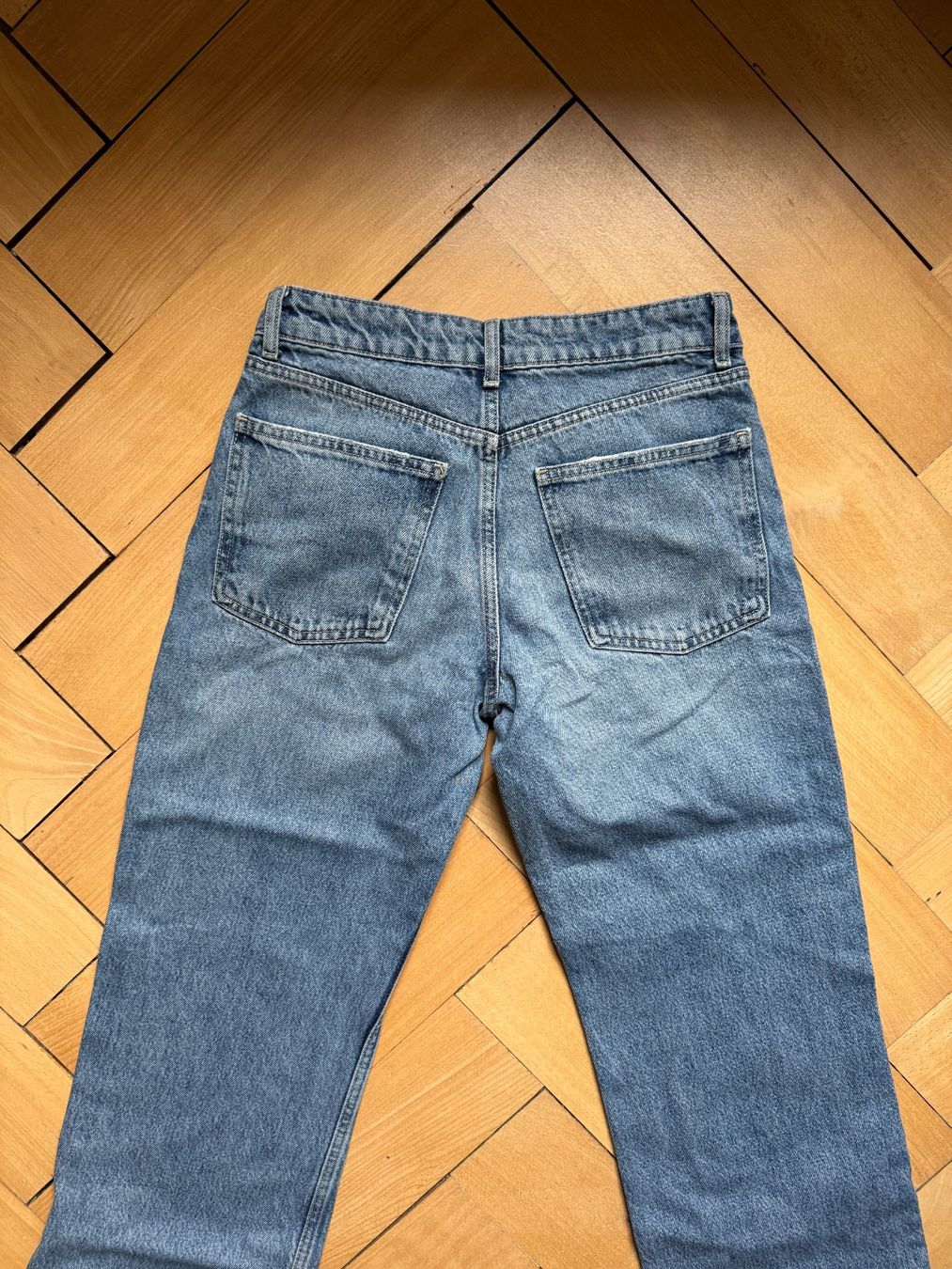 Zara Jeans: ZARA - Jeans blau 36 – Usato da Zürich venduto da Diazaio 2