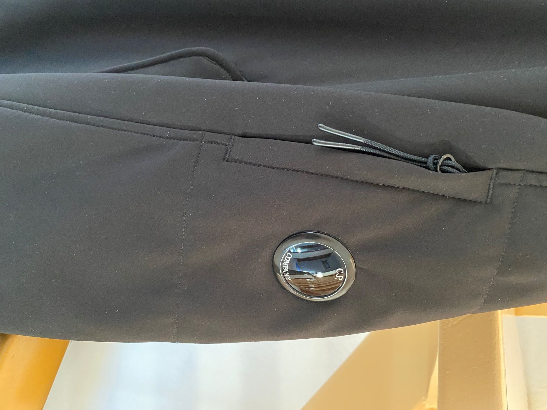 CP Company Cappotti: C.P. Company Mantel Shell Kapuze Gr. 48 – Nuovo (secondo la descrizione) da Bern venduto da floorball_zoro 6