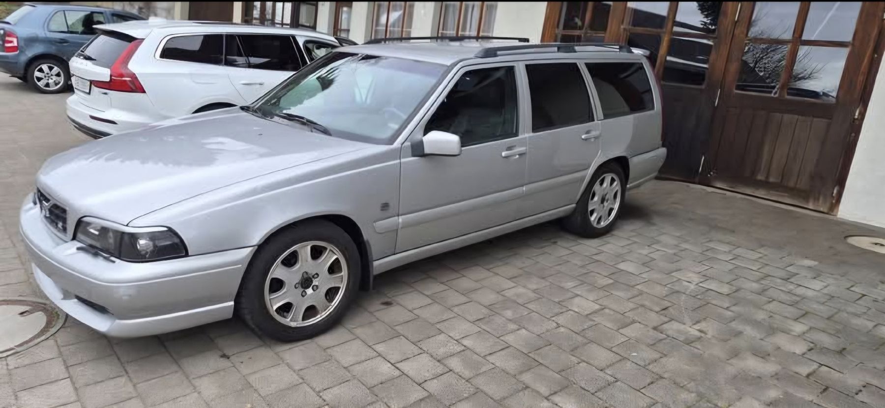 Volvo Automobili: Volvo V70 R – Usato da gunten venduto da nikus01 1