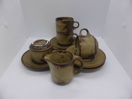 Langenthal décor Sahara 4 tasses et soucoupes + crémier