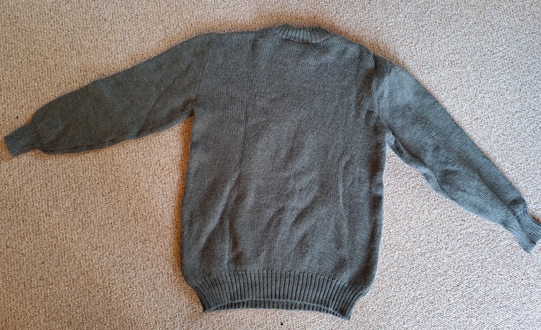 Schweizer Armee Maglioni & Felpe: Militär Pullover Wolle 48 – Usato da Meggen venduto da Ricardokoch 1