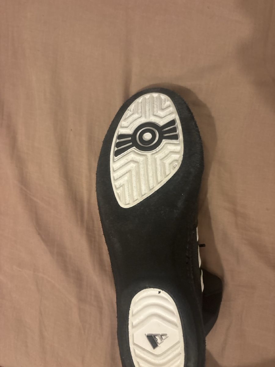 Adidas Herrenschuhe: Ringerschuhe/Boxschuhe Adidas Grösse 43 – Neu (gemäss Beschreibung) aus Bern von moh_6y8d 1
