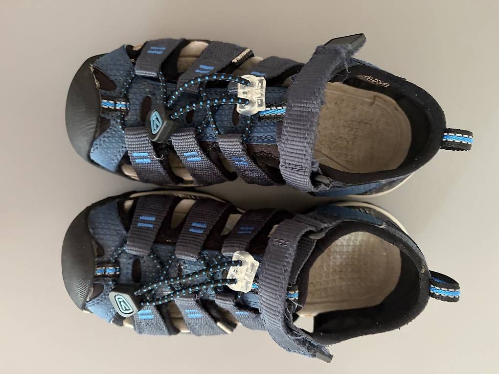 Keen Scarpe per ragazzi: Sandalen Keen Gr. 27/28 – Usato da Biberen venduto da Flocke83