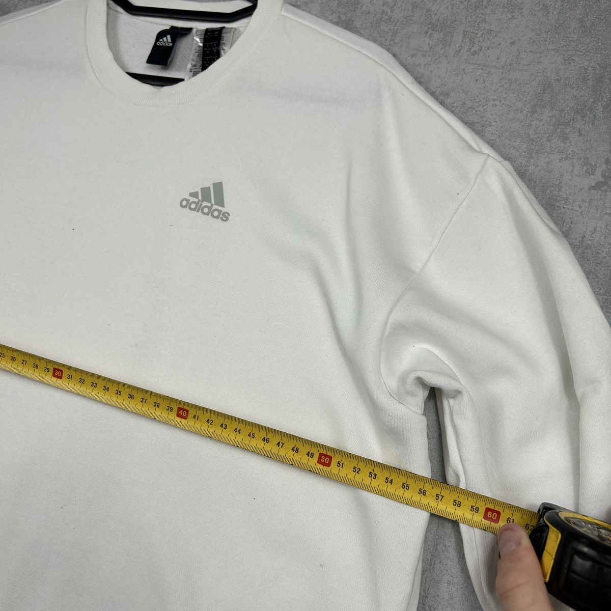 Adidas Maglioni & Felpe: Sweat oversize Adidas blanc - XS – Nuovo (secondo la descrizione) da Hauterive NE venduto da Leo_o 5