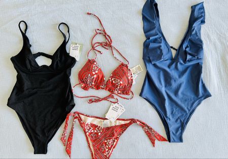 Badekleider 3 Stk. Schwarz, Rot, Blau Grösse S Neu