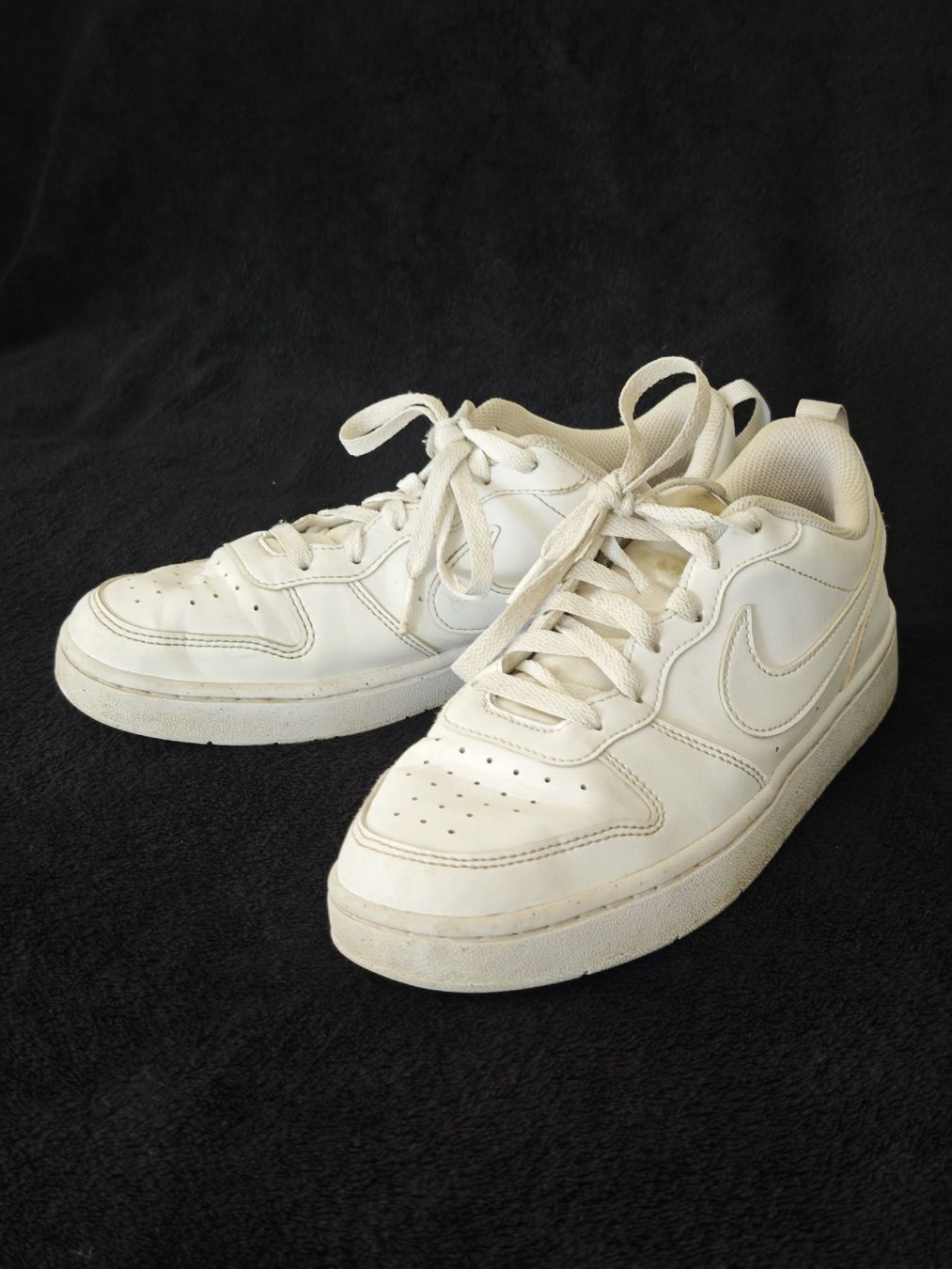 Nike Scarpe da uomo: Nike Turnschuhe weiss Grösse 39 – Usato da Fribourg venduto da Aid