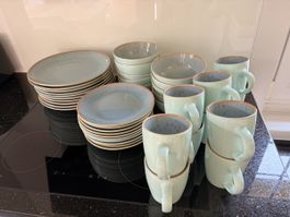 Geschirr Set hellblau
