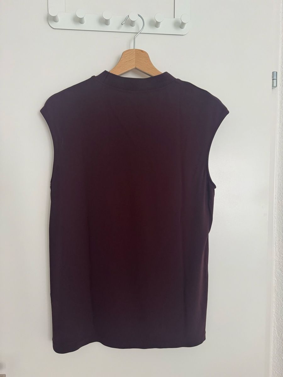 Arket Tops: Arket wine top size M – Gebraucht aus Zürich von Linen218 3