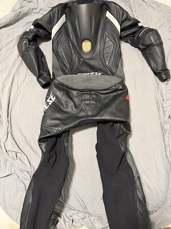 Tute: Tuta dainese – Usato da Giubiasco venduto da ger_z5rk 2