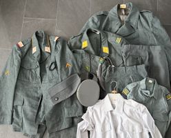40er Schweizer Armee Militär Uniformen Set