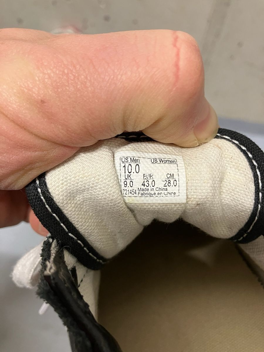 Vans Chaussures hommes: Vans Schuhe Grösse 43 (wide/breit) – D'occasion à Zürich par Da_schoefli 2