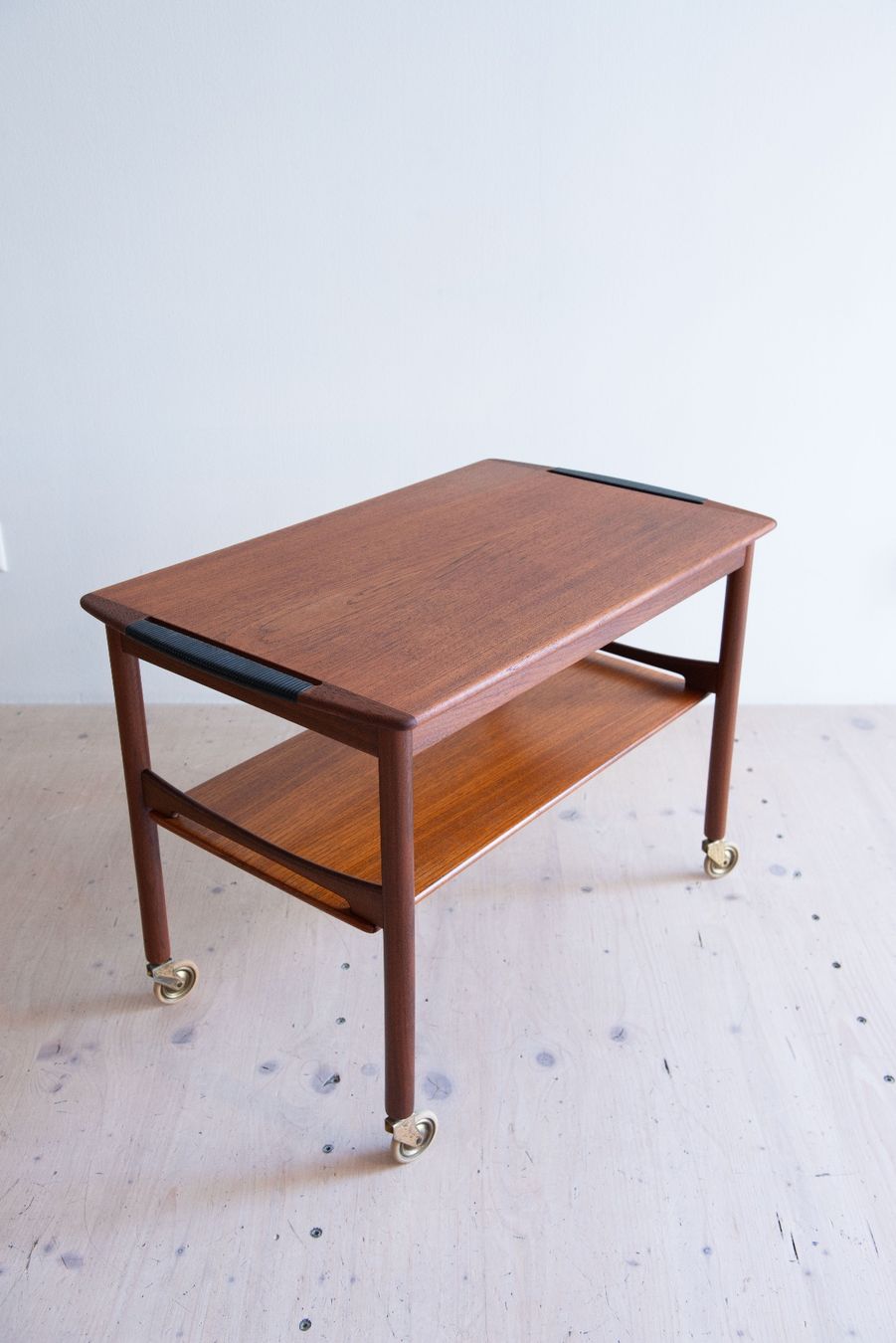 Carrelli di servizio: Danish Teak Drinks Trolley – Usato da Zürich venduto da heydaymoebel 5