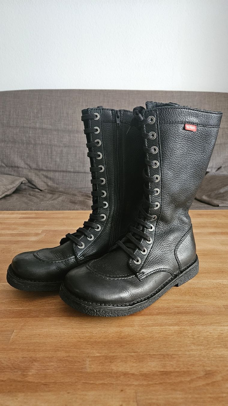 Kickers Scarpe da donna: Kickers Bottes Meetick Pointure 39 / Stiefel Gr.39 – Usato da Dintikon venduto da Zaza_Lolo