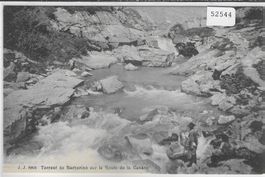 Torrent de Barberine sur ka Route de la Cabane