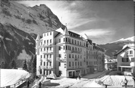 Grindelwald BE // Hotel Regina Winter // Berge