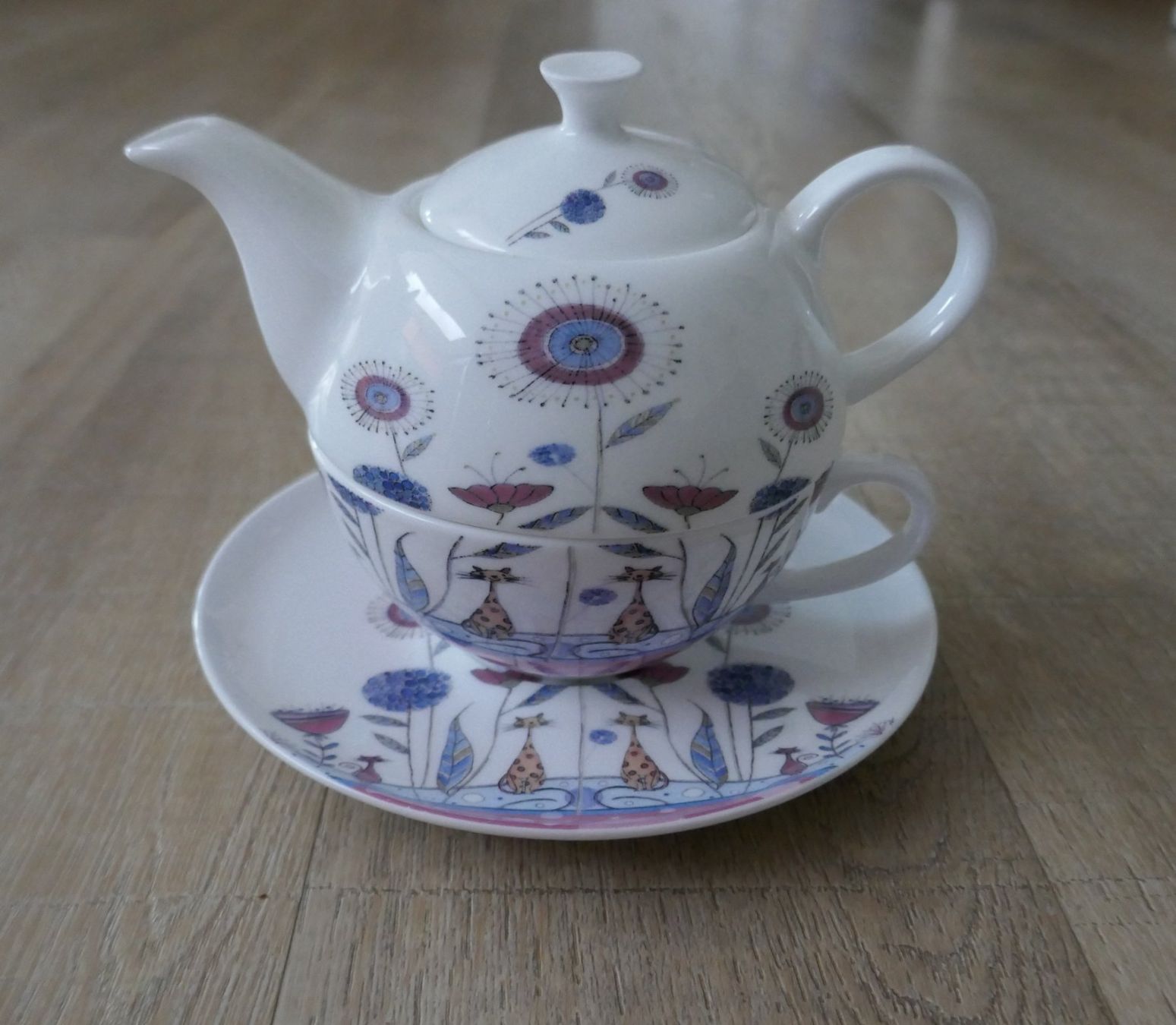 Teiere: Teekanne mit Tasse und Teller – Usato da Port venduto da uzuku