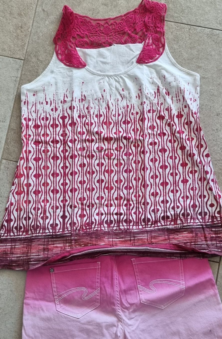 Kleiderpakete: Top & Shorts gr.42 – Gebraucht aus Grossdietwil von GNOM313 1