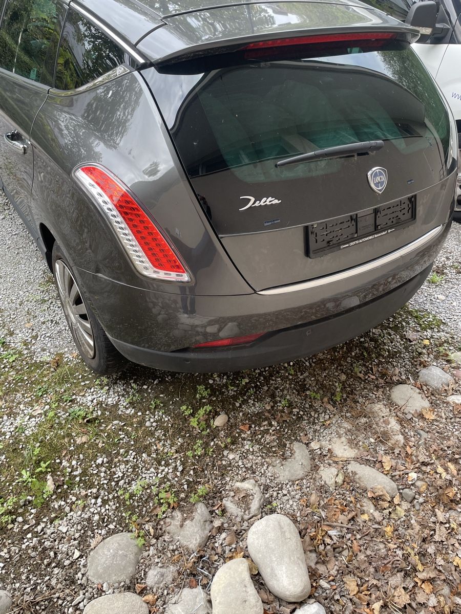 Lancia Autos: Lancia Delta ab 50 fr – Gebraucht aus Schwerzenbach von Ruth01112 2