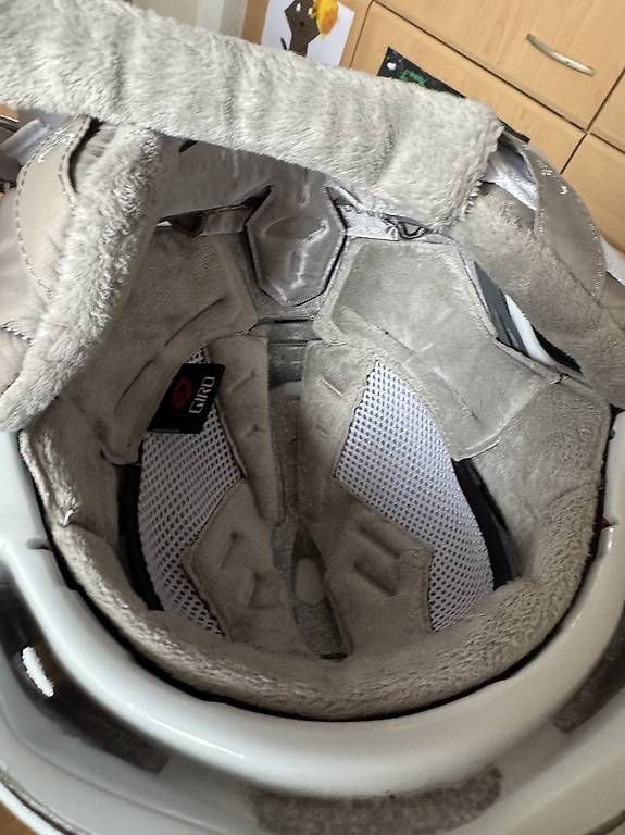 Casques: Skihelm Giro weiss – D'occasion à Balterswil par Flex76 2