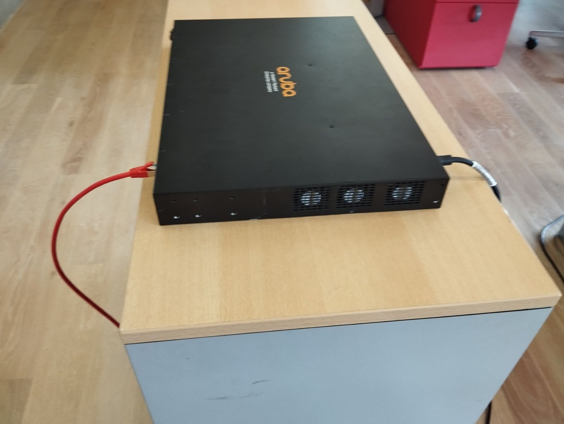 Hub & Switch: Switch Aruba 2540 48G 4SFP comme neuf – Nuovo (secondo la descrizione) da Rossemaison venduto da ImageEtSon 9