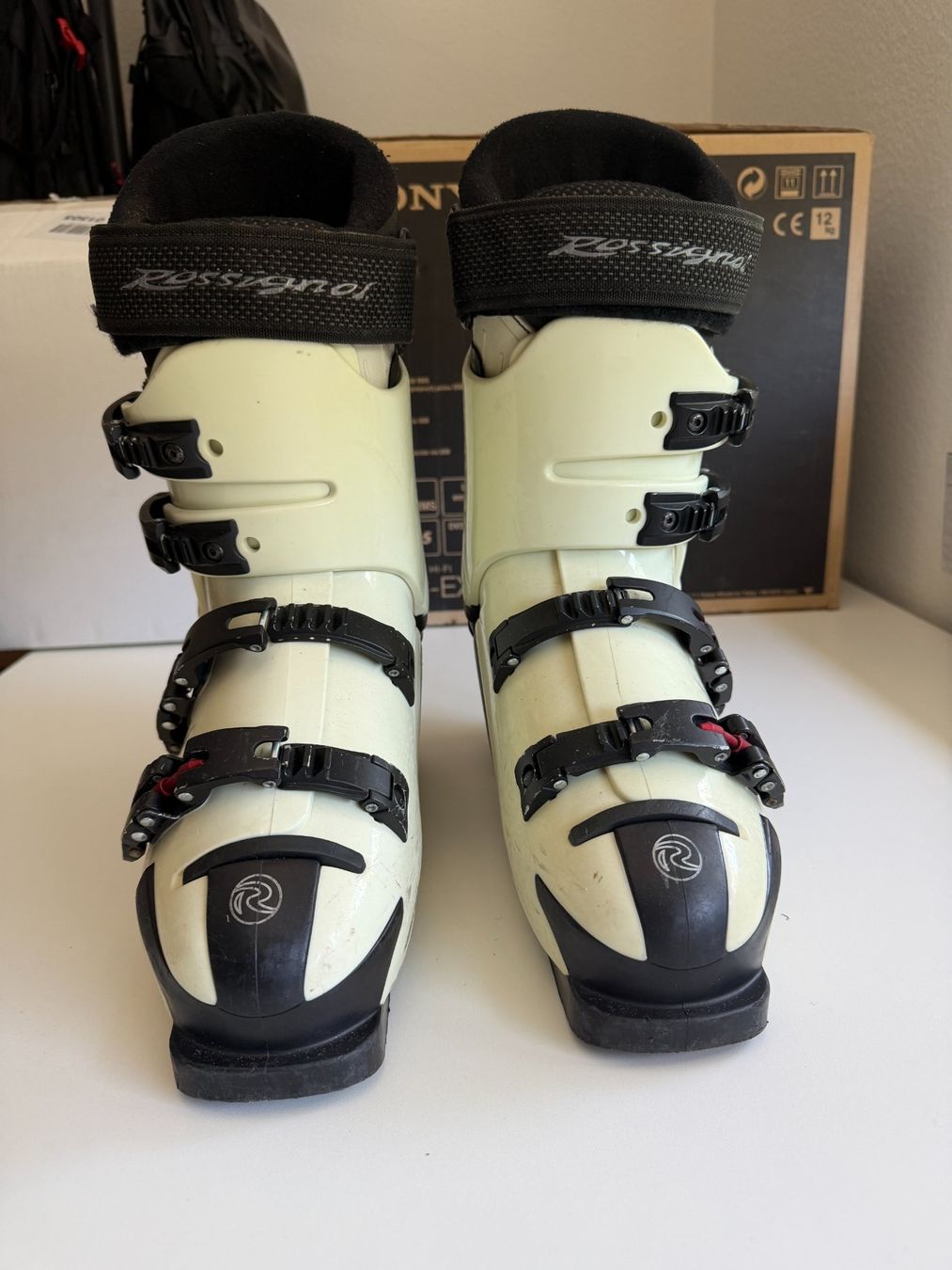 Herrenschuhe: Rossignol Ski boots size 26.5 – Gebraucht aus Zürich von JulesZHW