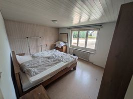Bett mit Nachtisch Massivholz