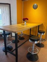 Table haute en chêne pour café/restaurant
