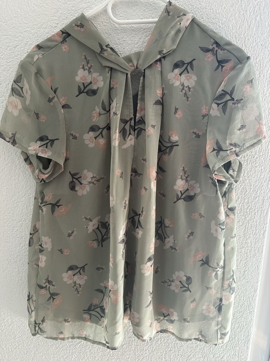 Vero Moda Robes: Kurzarmbluse mit passendem Rock – D'occasion à Birrwil par kidsstore