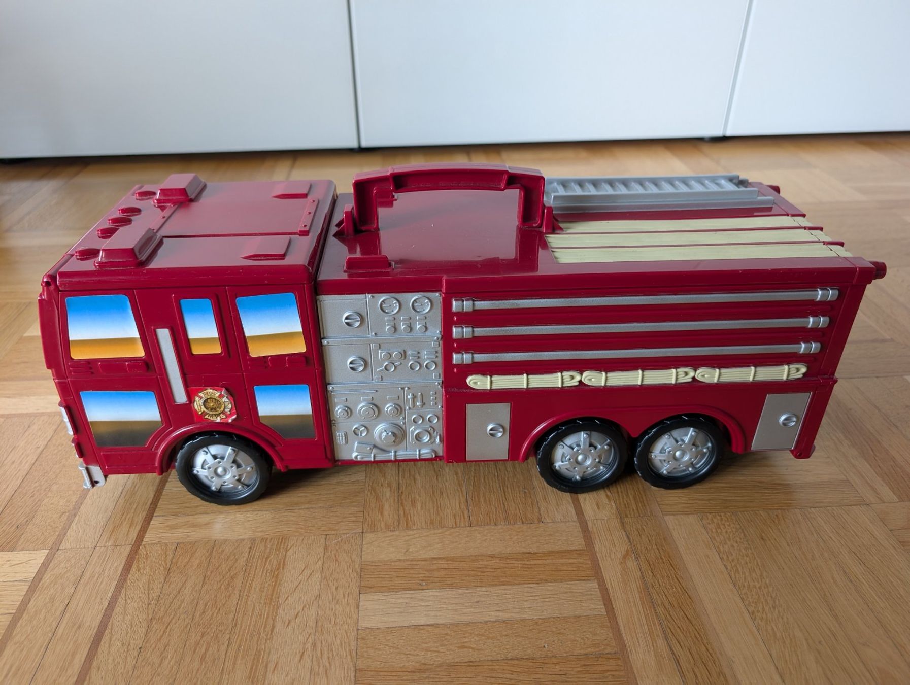 Giocattoli: Feuerwehr Autospielstation – Usato da Wettswil venduto da mimiyu 9