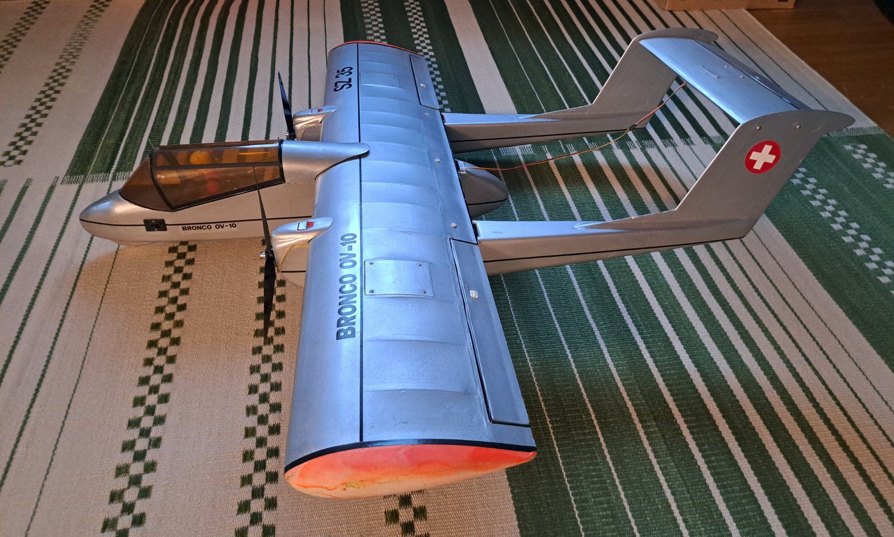 RC Kits de montage: RC Flugzeug BRONCO 0V-10 – D'occasion à Duebendorf par Mauxus 8
