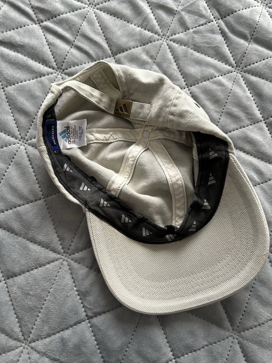 Sonstige Kleidung & Accessoires: vintage Adidas Kappe, grösse ist klein – Gebraucht aus St. Gallen von nakicoki 1