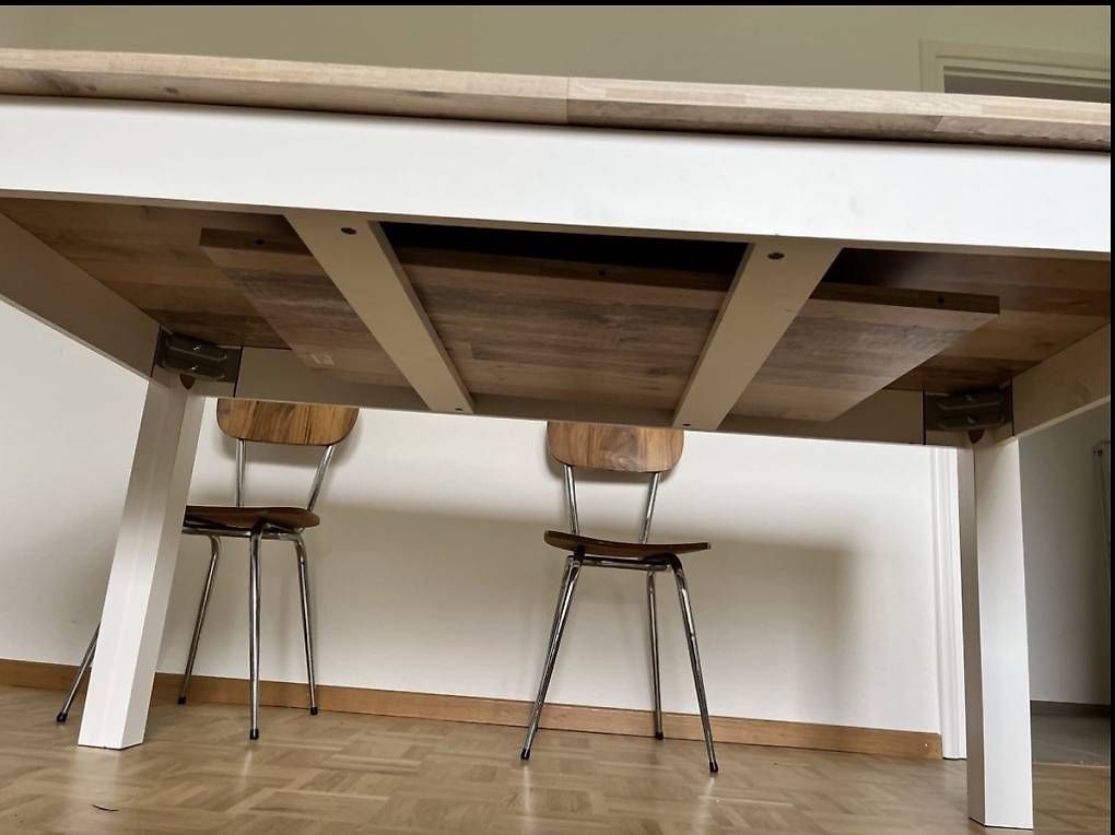 Tavoli: Küchentisch / Basteltisch – Usato da Tüscherz-Alfermée venduto da Seedee 3