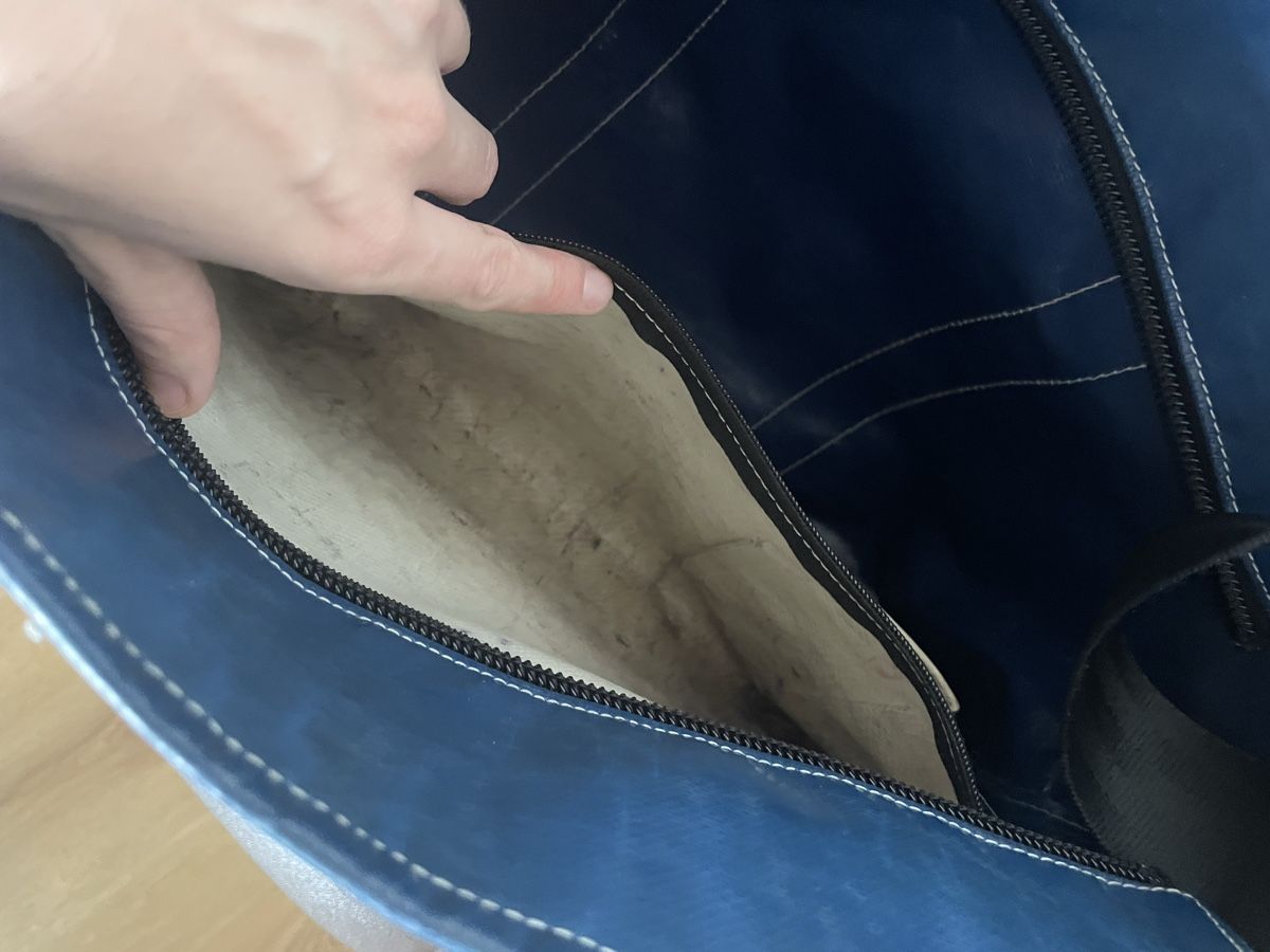 Freitag Borse: Freitag Tasche Shopper – Usato da Uster venduto da -_Loris_- 2