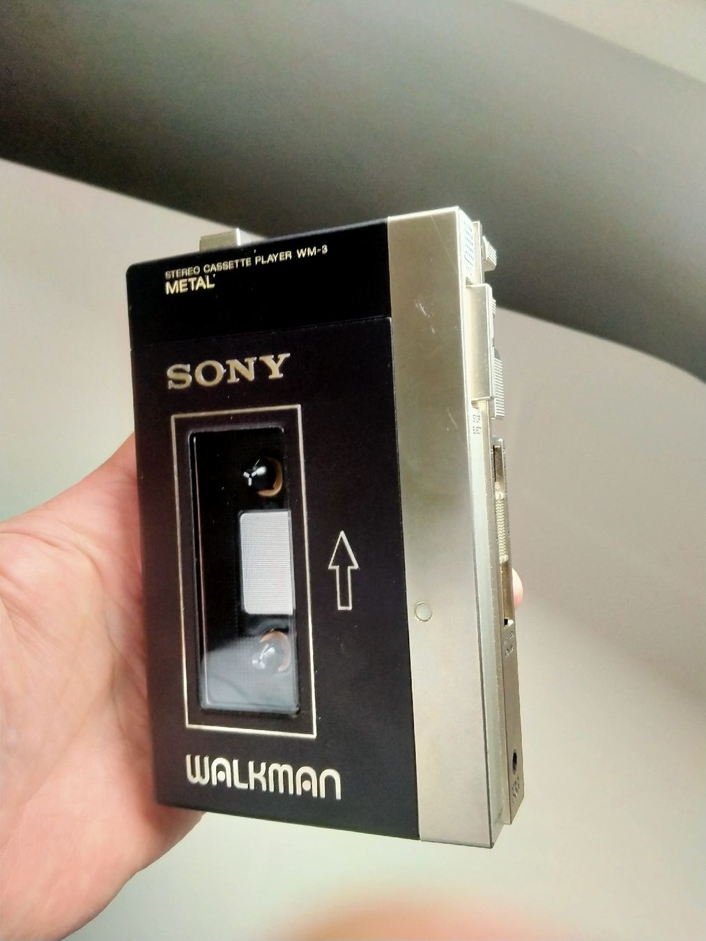 Sony Lettore multimediale portatile: walkman Sony WM-3 deluxe – Usato da Pampigny venduto da Krat
