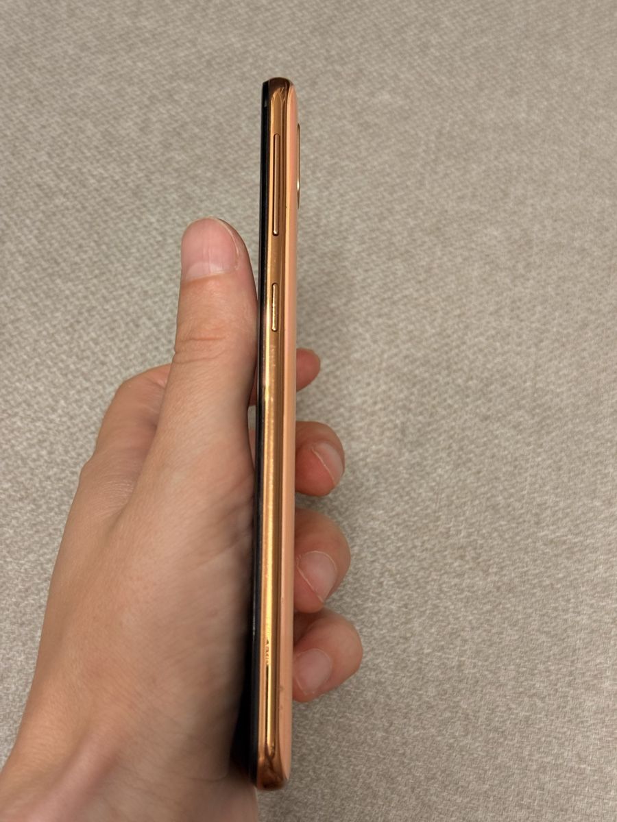 Samsung Handys / Smartphones: Samsung galaxy a40 – Gebraucht aus Einigen von iva_86t8 4