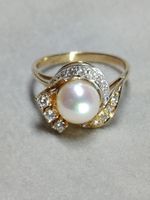 18K Klassischer - Goldring mit Diamanten und Perle, Gr. 53.5