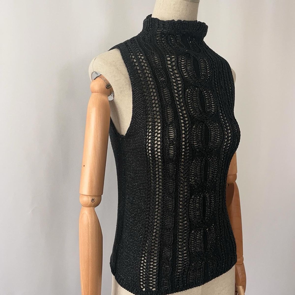 Brunello Cucinelli Pullover & Sweatshirts: BRUNELLO CUCINELLI Crochet Top – Neu (gemäss Beschreibung) aus Emmen von Avviivva_Com2023 2