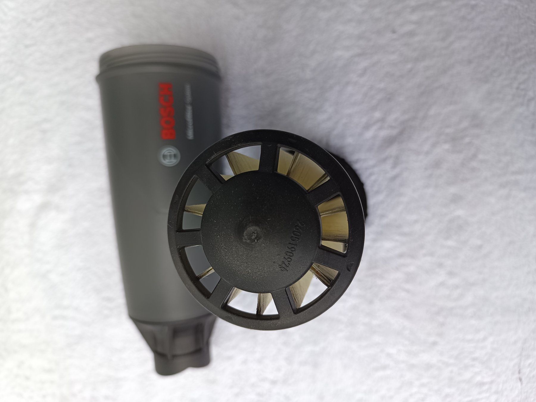 Bosch Ventilation: Bosch Microfilter Staubbox – D'occasion à Oberegg par A-Z.Handel.Loehrer 3