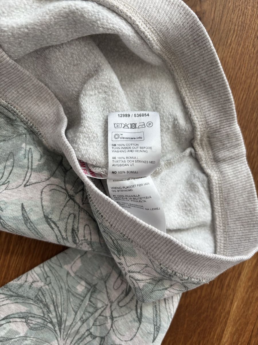Maglioni & Felpe: Leichter gemusterter Pullover / Léger pull - Newbie - 98 cm – Usato da Thalwil venduto da Salome89CH 3